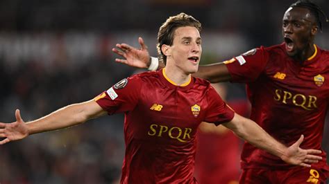 bet365 spil på europa league|Europa League: Roma tager imod Leverkusen .